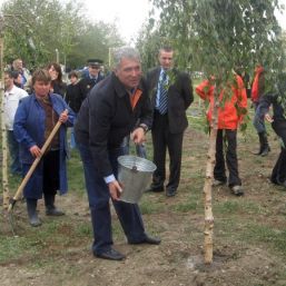 Adriean Videanu Adriean Videanu