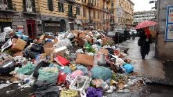 gunoaiele din Napoli