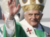 Papa da "unda verde" folosirii prezervativelor