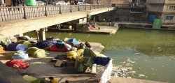 UNHCR: Saracia si schimbarile climatice nasc avalanse de REFUGIATI