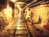Mirajul locurilor de muncă din minerit şi a beneficiilor pentru comunitatea locală.