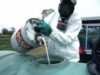 erbicid interzis Monsanto, gasit vinovat de otrăvirea unui fermier care a inhalat un erbicid puternic
