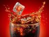 Coca Cola şi Pepsi vor schimba reţetele pentru a evita punerea pe sticle a unei etichete cu un avertisment privind riscul de îmbolăvire de cancer