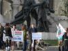 Activistii "Salvati Rosia Montana" au protestat in Piata Unirii: "S-a dat spaga barosana pentru Rosia Montana!"