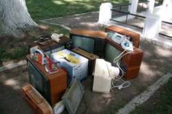 Se colecteaza deseuri electrice si electrocasnice, la Polovragi si Alimpesti