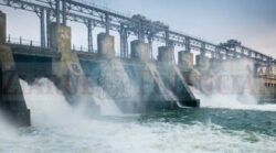 Doua hidrocentrale intre Romania si Bulgaria vor produce cit o centrala nucleara