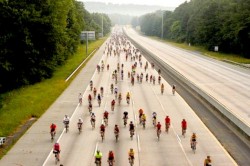 Noul Cod Rutier care a intrat in vigoare pe 19 ianuarie aduce noutati si pentru biciclisti