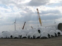 RWEA: Investitorii in energie eoliana sunt in alerta din cauza noilor taxe pe turbine si cabluri electrice