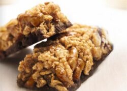 Batonul de cereale nu e atat de sanatos pe cat pretind producatorii