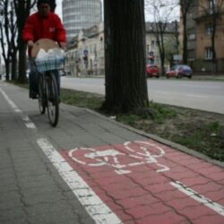 ONG-uri, catre comisarul european pentru Mediu: Nu exista infrastructura pentru biciclisti in Capitala