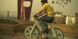 Bicicleta din carton