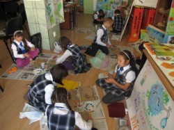 Elevii bistriteni, indemnati sa fie creativi prin participarea la un program ecologic