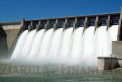 Hidroelectrica a dat in judecata ANRE: Ar fi fixat pretul energiei sub costul de productie