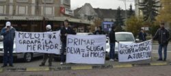 Protest impotriva constructiei deponeului de gunoi la Barcea Mare
