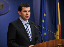 Scandalul organismelor modificate genetic (OMG). Daniel Constantin, acuzat ca e omul Monsanto