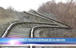 Linia de cale ferata Galati - Barlad, distrusa din cauza unei alunecari de teren