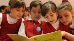 Remus Cernea propune introducerea orei de “Etica si cultura civica”