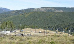 Consiliului Judetean Suceava face groapa de gunoi pe muntele din pasul Metecanis