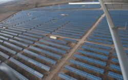 Cel mai mare parc fotovoltaic din tara a inceput sa livreze energie in reteaua nationala