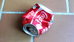 Cat de mult e afectata sanatatea de consumul a 10 cutii de cola pe zi, timp de o luna