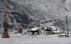 Kargazstanul cere 300 milioane de dolari de la o companie miniera canadiana extractoare de aur, care ar fi poluat mediul