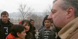 Prefectul de Vaslui este cercetat penal pentru abuz in serviciu, in urma manifestatiilor de la Pungesti