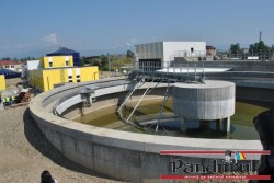 Rauri pline de dejectii, din cauza statiilor de epurare nefunctionale