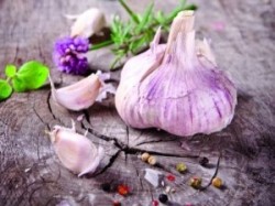 Top 7 alimente care ne scapa de toxine