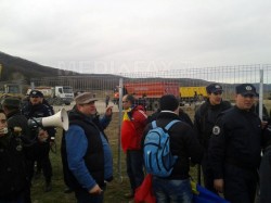 Vaslui: Peste 250 de persoane au participat la un protest fata de gazele de sist la Paltinis