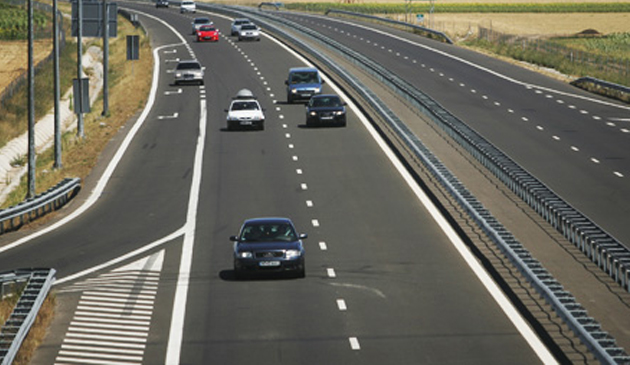Trend anormal pe piata auto, alimentat de timbrul de mediu