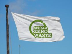 Elevii din Bihor, invitati la concursul de educatie ecologica „Scoala Zero Waste”