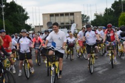 Diplomatii pedaleaza cu I’Velo pentru al treilea an consecutiv