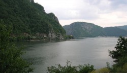 Dunarea, curatata de deseuri