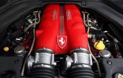 Ferrari abordeaza trendul eco: emisiile vor fi reduse cu 20% pana in 2021