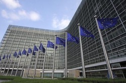 CE a lansat doua proceduri de infringement pe mediu impotriva Romaniei