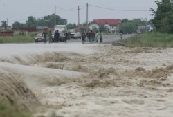 Deputatul Mugur Cozmanciuc: Inundatiile ar putea fi evitate daca statul ar solutiona problema jafurilor de padure