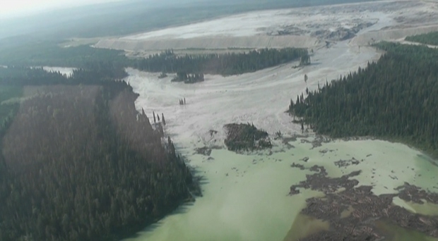dezastru ecologic Proiectan?ii barajului miniei canadiene Mount Polley, consultan?i ?i pentru proiectul de la Ro?ia Montan?