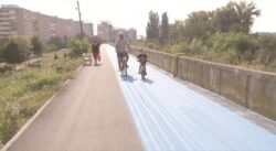 Viitoarea pista pentru biciclete din Arad incepe sa prinda culoare