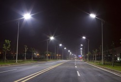 Oradea ar putea deveni primul oras din Romania cu iluminat stradal ecologic