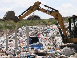 S-au deschis ofertele: cine vrea sa inchida depozitul de deseuri de la Pata Rat si pentru ce suma