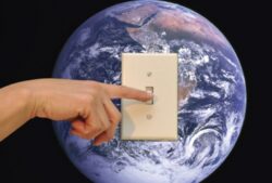 Ministerul Mediului invita la „Ora Planetei”
