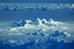 2014 ar putea fi anul cand topirea calotei glaciare din Antarctica de Vest a devenit ireversibila