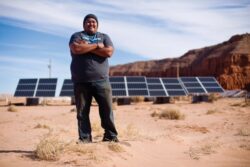 Indienii Navajo au abandonat minele de carbune in favoarea energiei solare