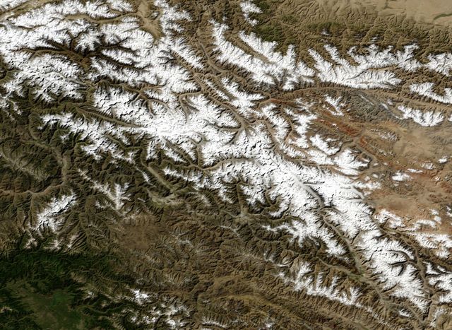 Himalaya, Vest