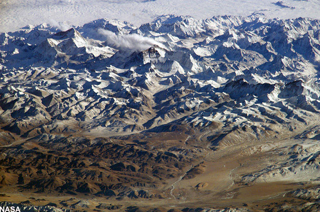 Muntele Everest si Makalu -Vedere din sud
