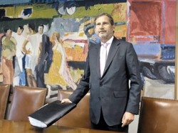 2-johannes-hahn-afp