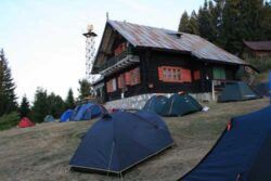Ecoturism In Masivul Leaota din comuna Runcu