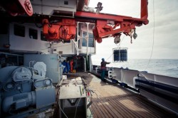 Marea Groenlandei s-a incalzit de 10 ori mai rapid decat oceanul planetar