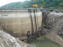 Actionarii Nuclearelectrica au aprobat cheltuirea a 4 milioane de euro pe cele doua proiecte controversate, Tarnita-Lapustesti si cablul submarin Romania-Turcia