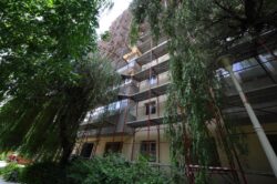 In Sectorul 1 s-au redeschis santierele pentru reabilitarea termica a blocurilor